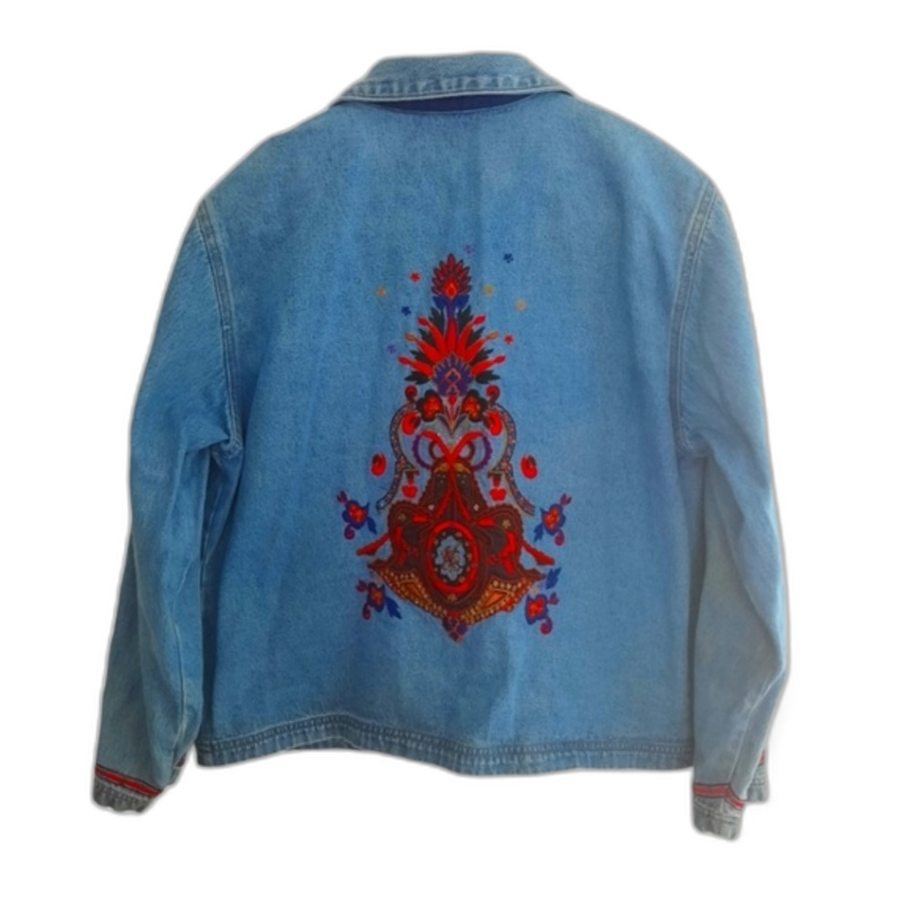 Chico's Vintage Roadster Embroidered Denim Jacket Size 1 Medium